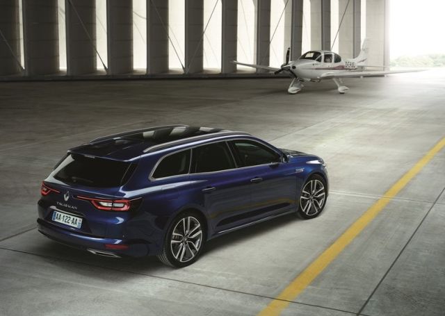 Renault Talisman Estate arşiv görseli 4