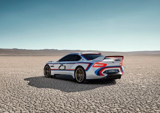 BMW 3.0 CSL Hommage R konsept otomobili ikinci arşiv görünümü
