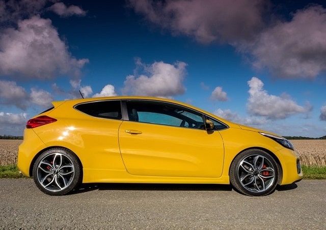 2016 Kia pro ceed GT önden üç çeyrek görünüm