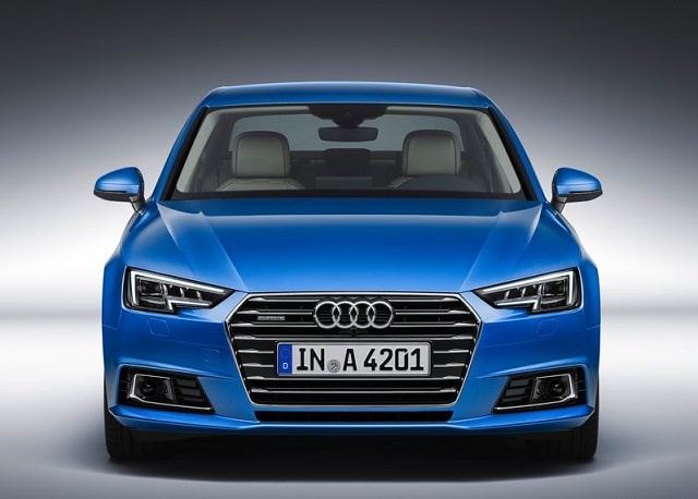 Audi A4 sedan önden görünüm ve Singleframe ızgara
