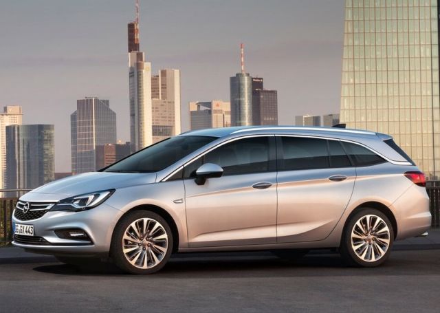 Opel Astra Sports Tourer dış tasarım görünümü