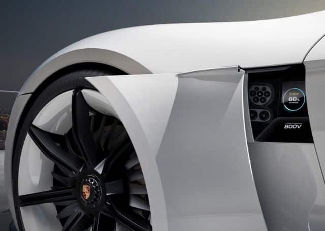 Mission E elektrikli spor otomobil konsepti