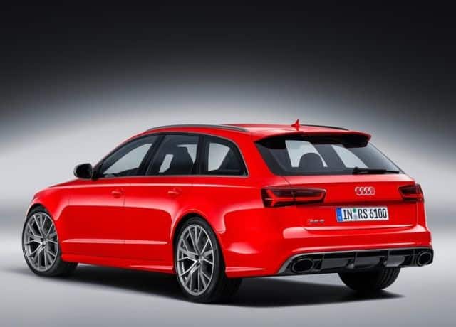Audi RS 6 Avant performance kokpit görünümü