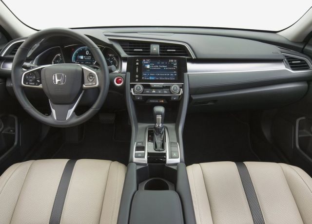 Honda Civic Sedan dış tasarım görünümü 8