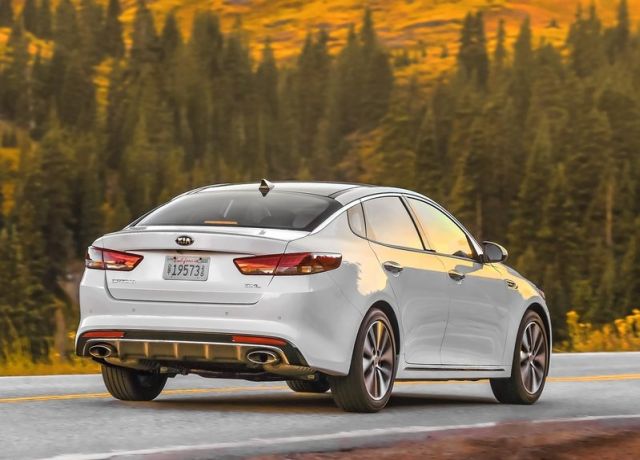 Kia Optima sedan gövde tasarımı