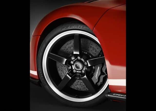 McLaren 650S Can-Am özel renk ve gövde görünümü