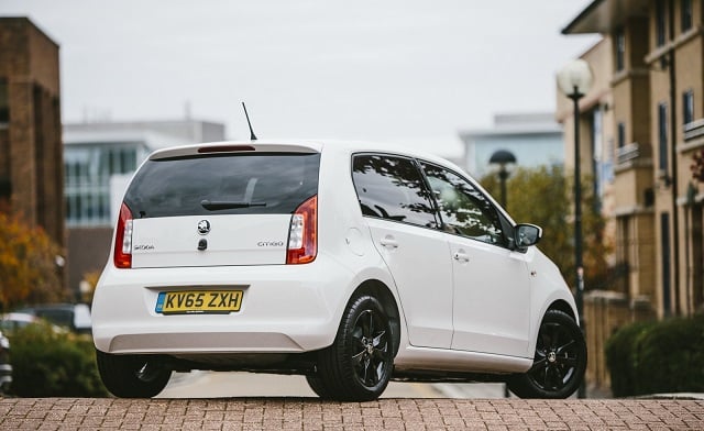 Skoda Citigo Black Edition arka ve yan tasarım görünümü