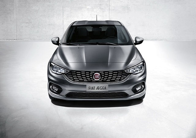 Fiat Tipo sedan yan profil ve gövde çizgileri