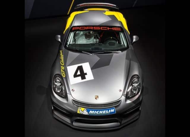 Porsche Cayman GT4 Clubsport arka kanat ve yarış gövdesi