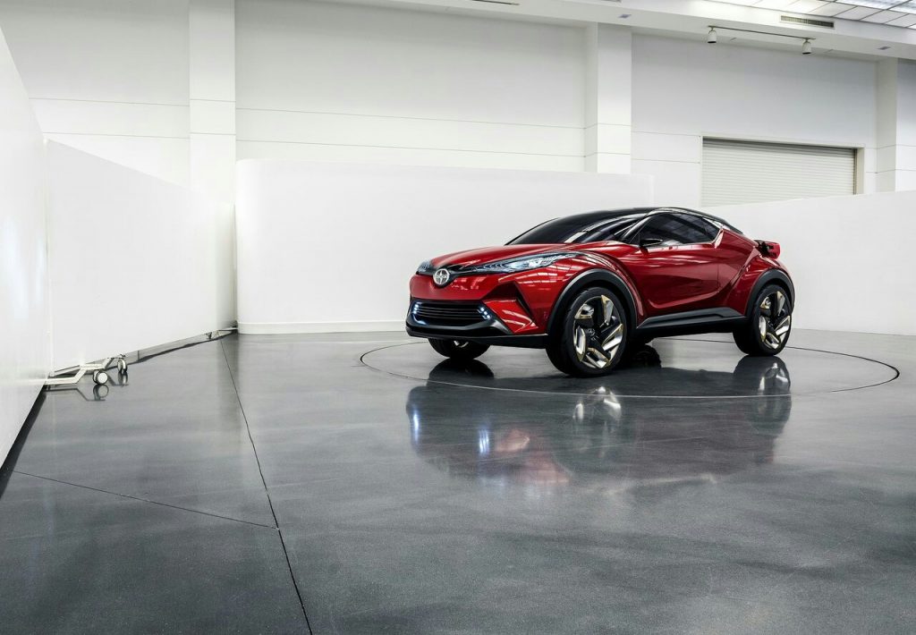 Scion C-HR konsept crossover görünümü
