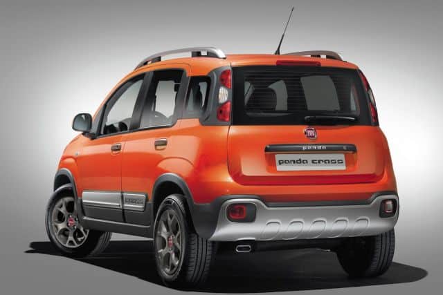 2015 Fiat Panda Cross 4x4 otomobil arşiv görseli