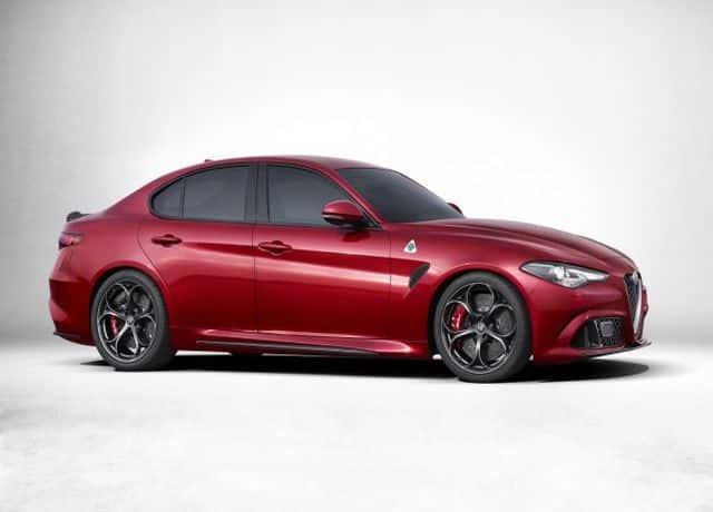 Giulia Quadrifoglio ön görünüm
