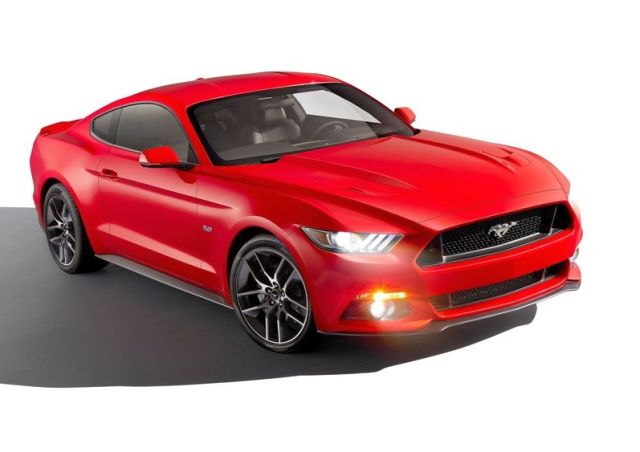 Ford Mustang GT ön profil detayı