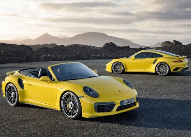 Porsche 911 Turbo S 991.2 önden görünüm