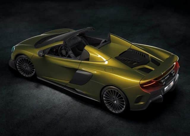 McLaren 675LT Spider arka görünümü