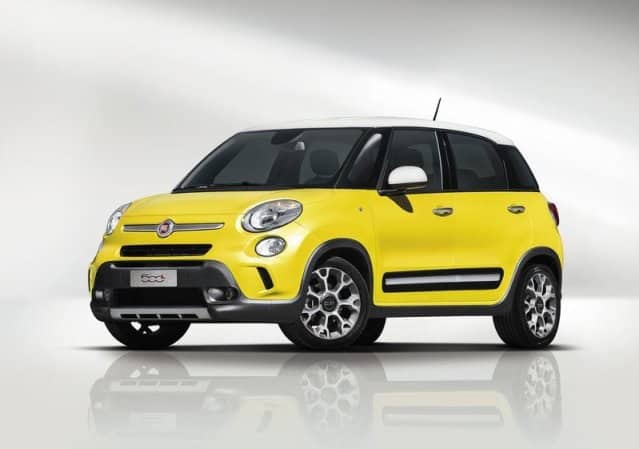 Fiat 500l Trekking otomobil arşiv görseli