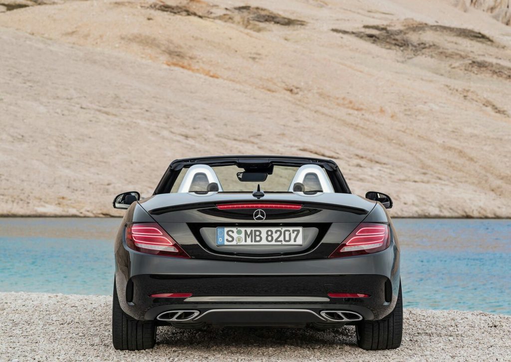 Mercedes-AMG SLC43 gövde detayları