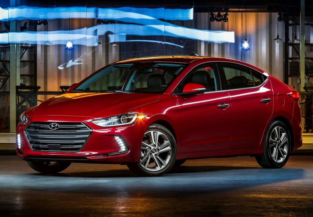 Hyundai Elantra arşiv görseli 7