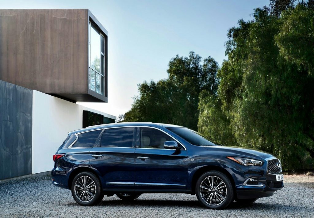 Infiniti QX60 arşiv otomobil görünümü