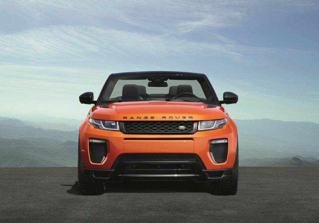 Evoque Cabrio açık tavanlı önden görünüm