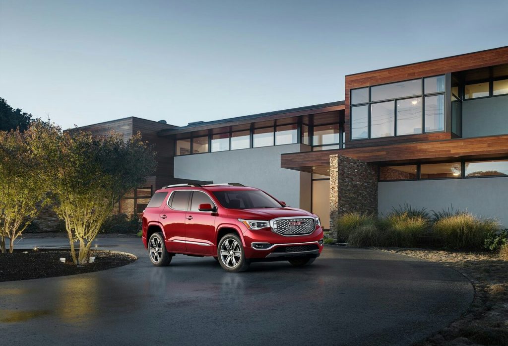 GMC Acadia dış tasarım detay görünümü