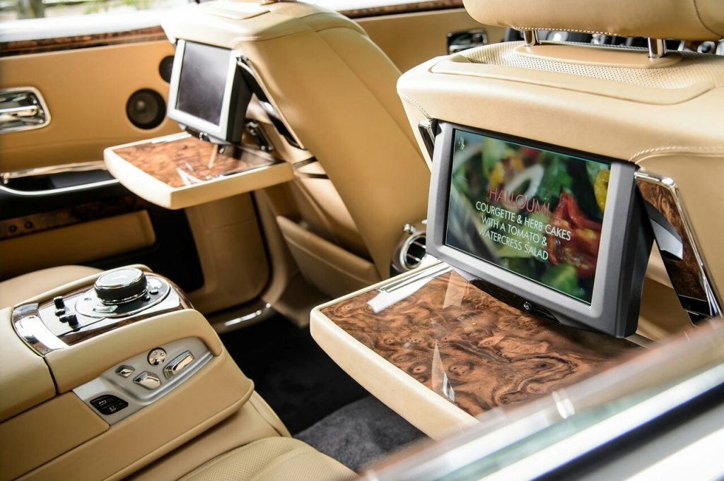 Rolls-Royce Ghost Series II iç mekan arşiv fotoğrafı