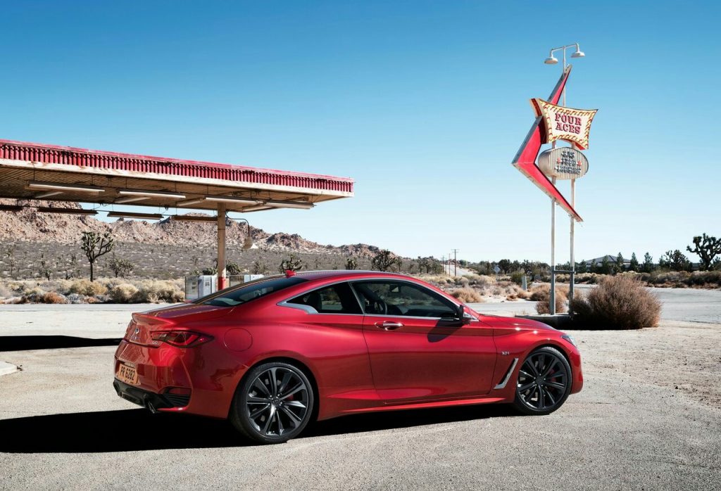 Infiniti Q60 galeri görseli 3