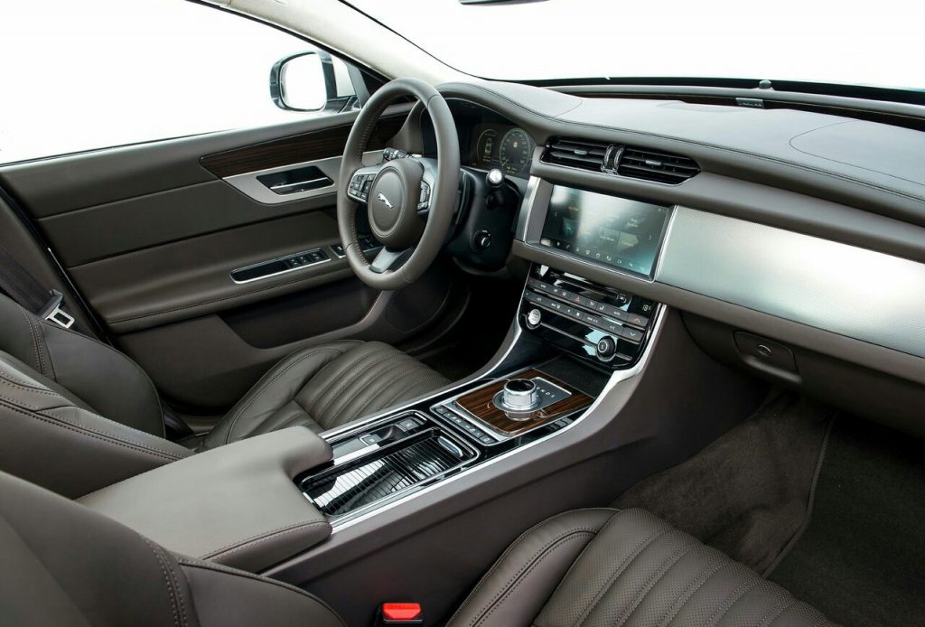 XF 3.0d tasarım detayları