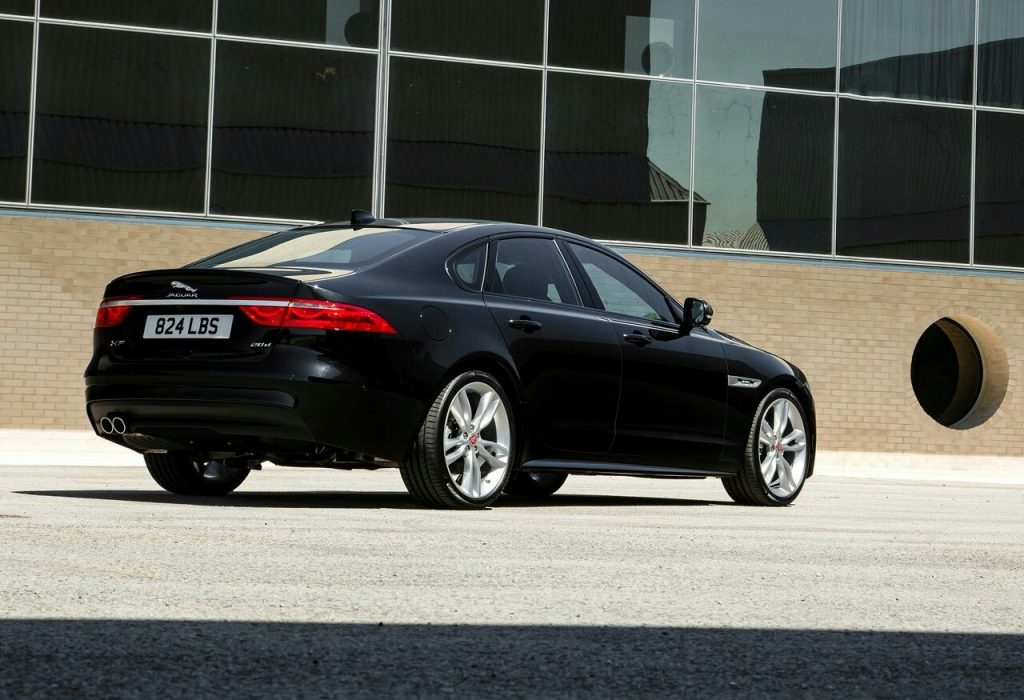 Jaguar XF sedan dış tasarım
