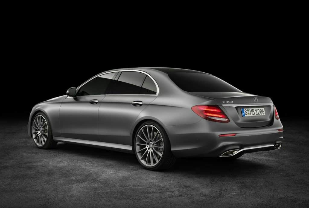 W213 Mercedes-Benz E-Class ön koltuklar
