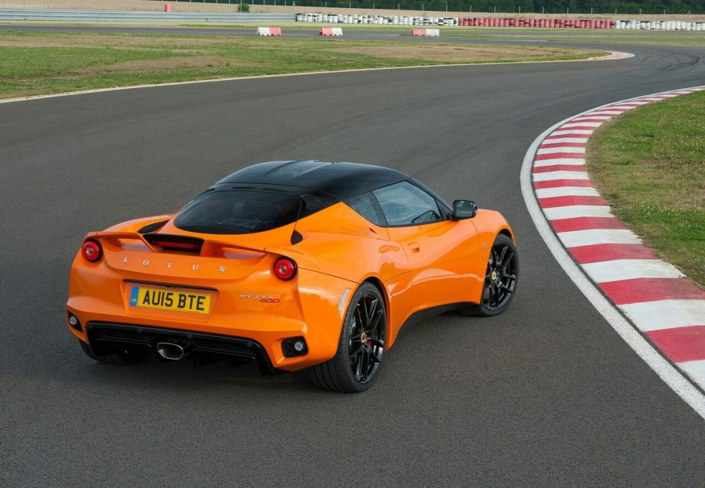 Lotus Evora 400 coupe gövde arşiv görseli