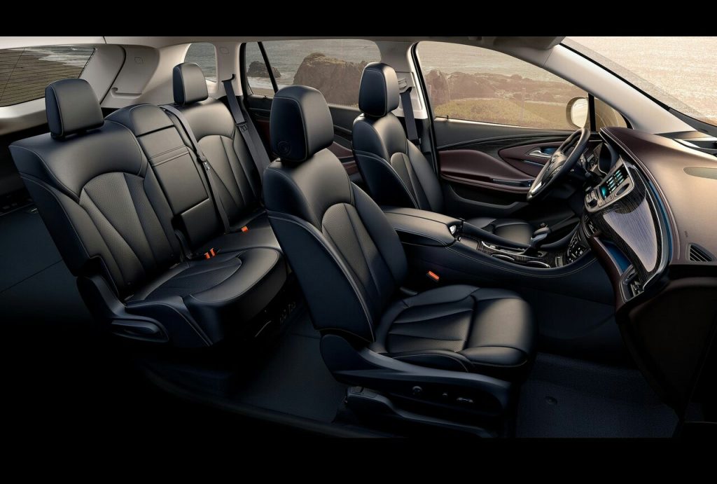 Buick Envision ön ve arka koltuklar