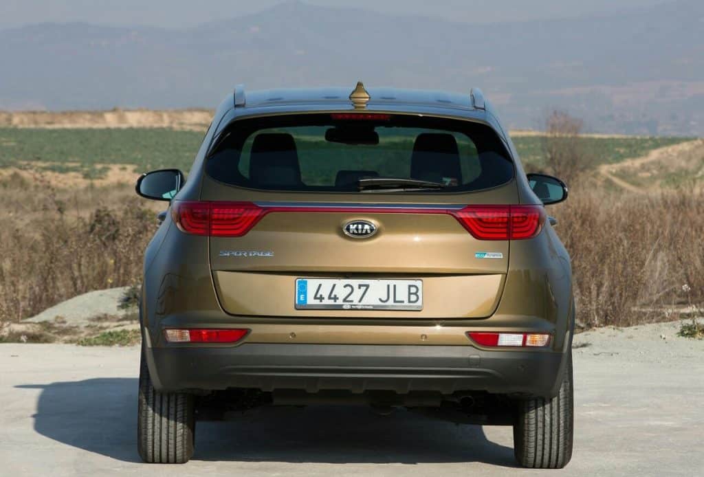 Kia Sportage arka üç çeyrek görünümü
