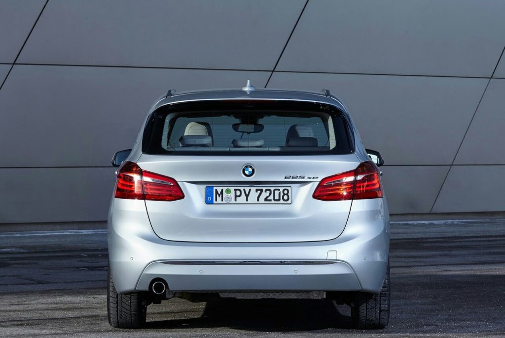 225xe Active Tourer tasarım görünümü