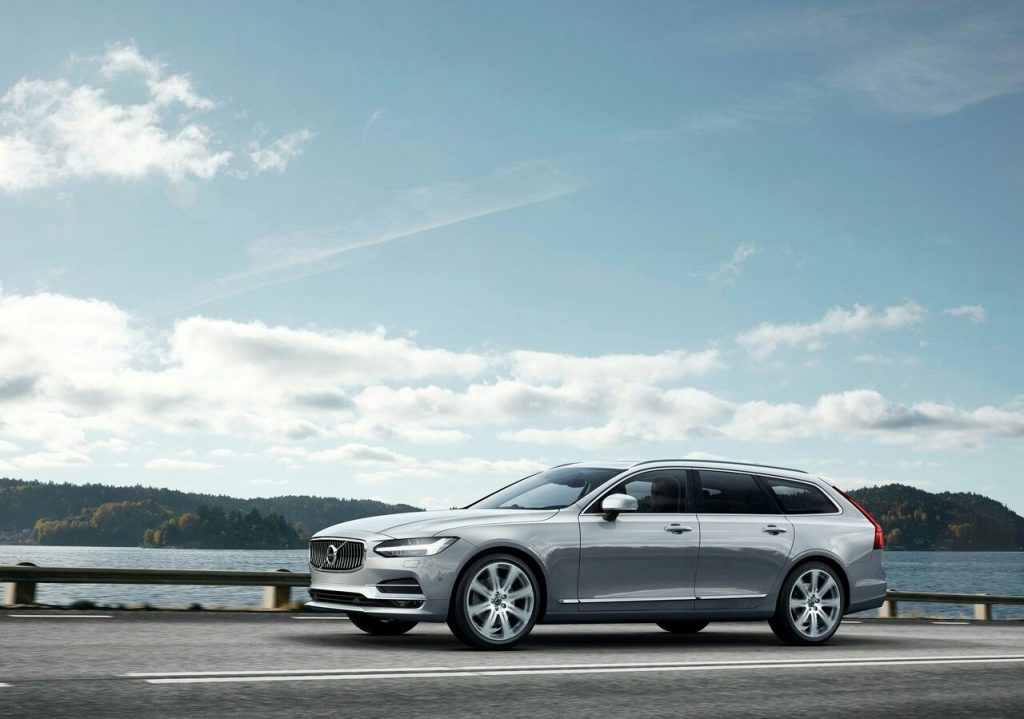 2017 Volvo V90 Estate dış tasarım arşiv görseli