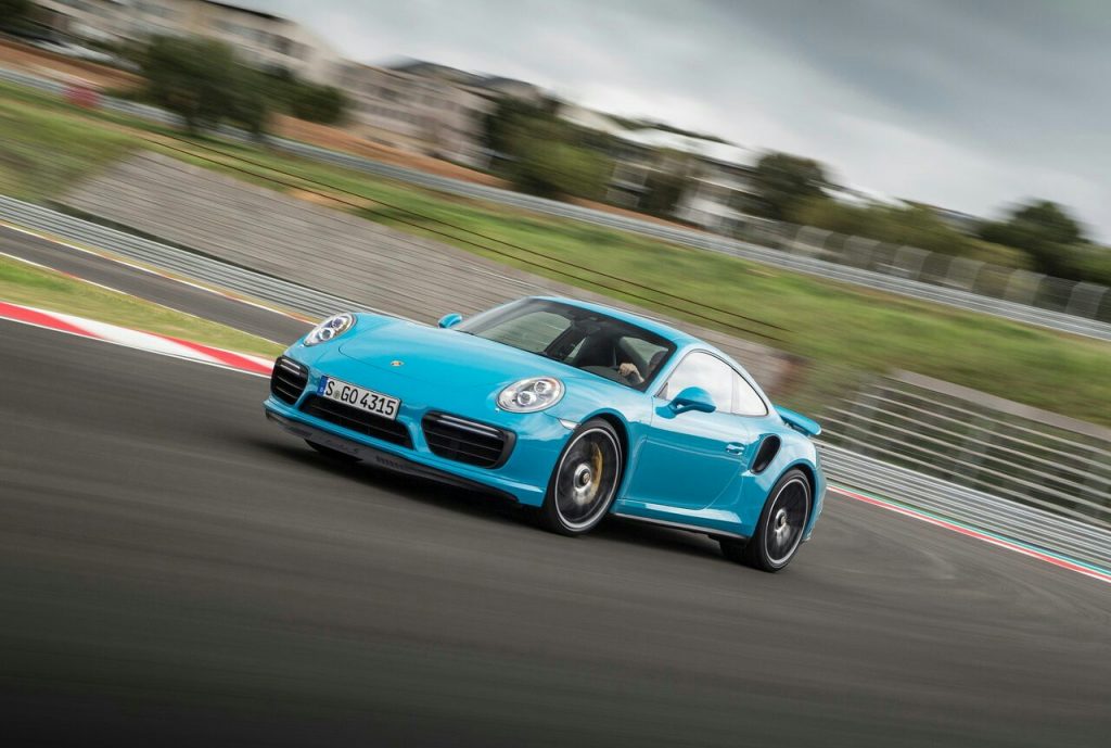 Porsche 911 Turbo dış tasarım görünümü