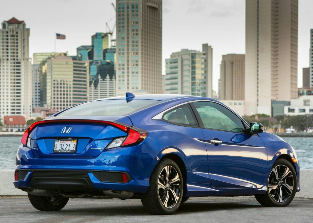 Honda Civic Coupe gövde detayları