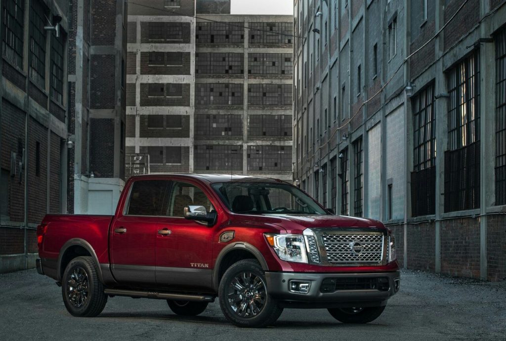 Nissan Titan Crew Cab tasarım görünümü