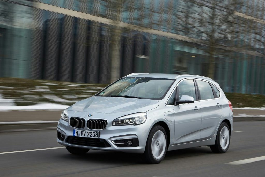 225xe Active Tourer dış ve gövde görünümü