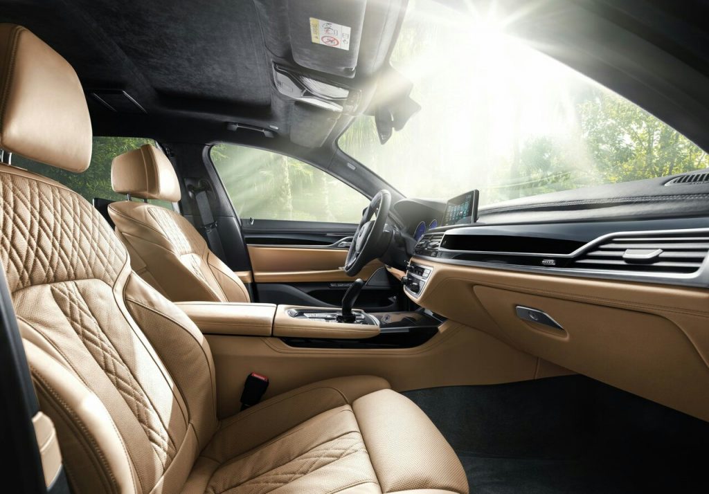 BMW ALPINA B7 xDrive gösterge paneli