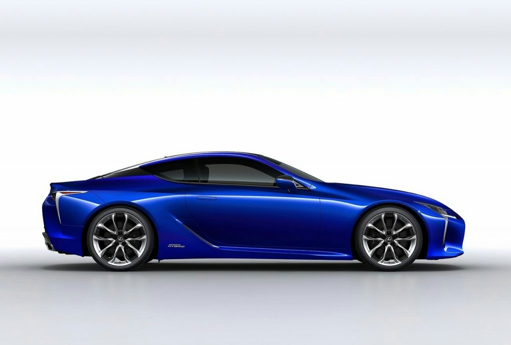 Lexus LC hibrit coupe arşiv görseli 9