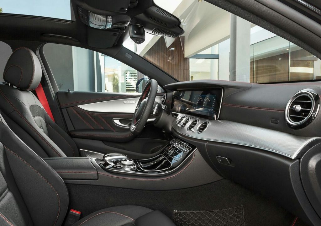 Mercedes-AMG E43 4MATIC arşiv fotoğrafı 10