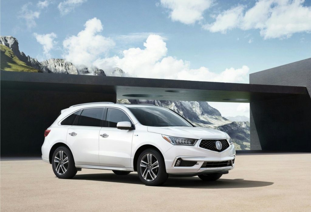 2017 Acura MDX ön üç çeyrek görünümü