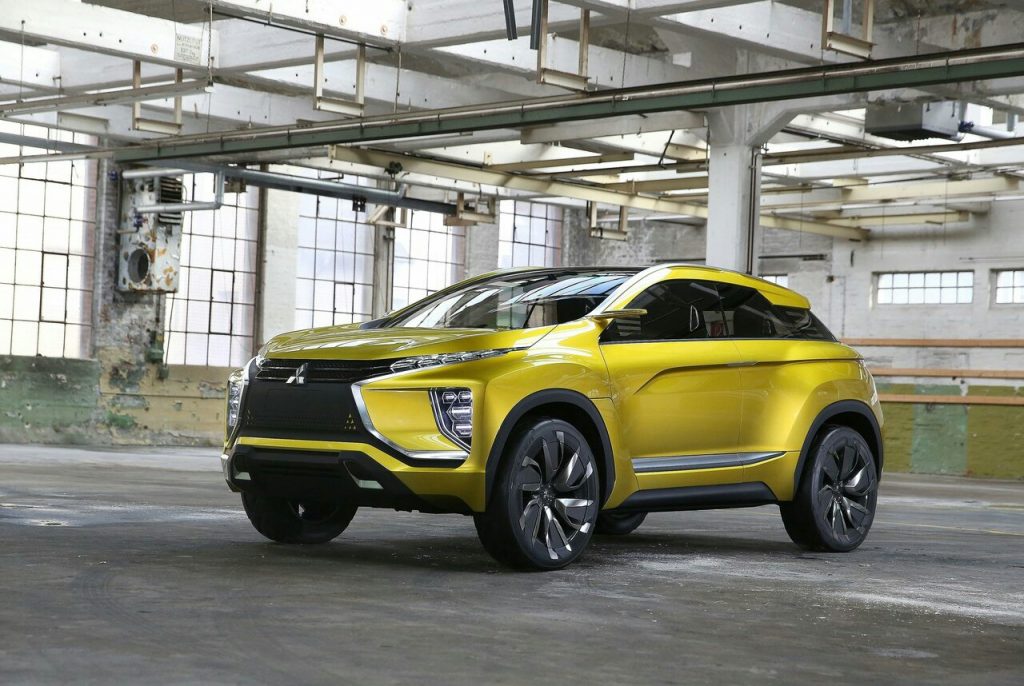 Mitsubishi eX ön tasarım ve Dynamic Shield görünümü