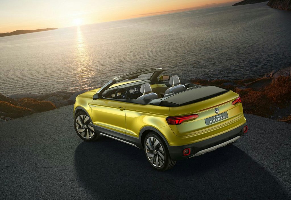 T-Cross Breeze arka tasarım