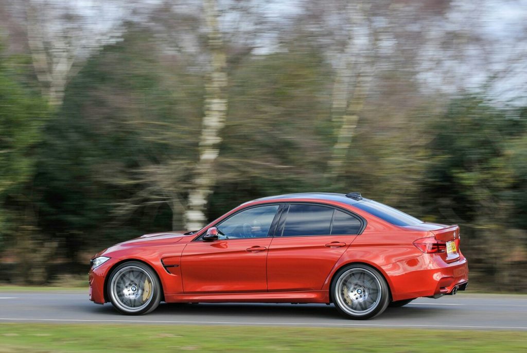 BMW M3 Sedan Competition Package gövdesi