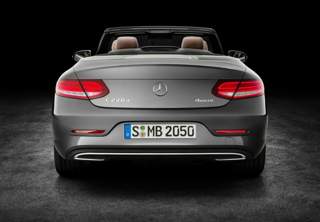 Mercedes-Benz C 220 d 4MATIC Cabrio arka görünüm