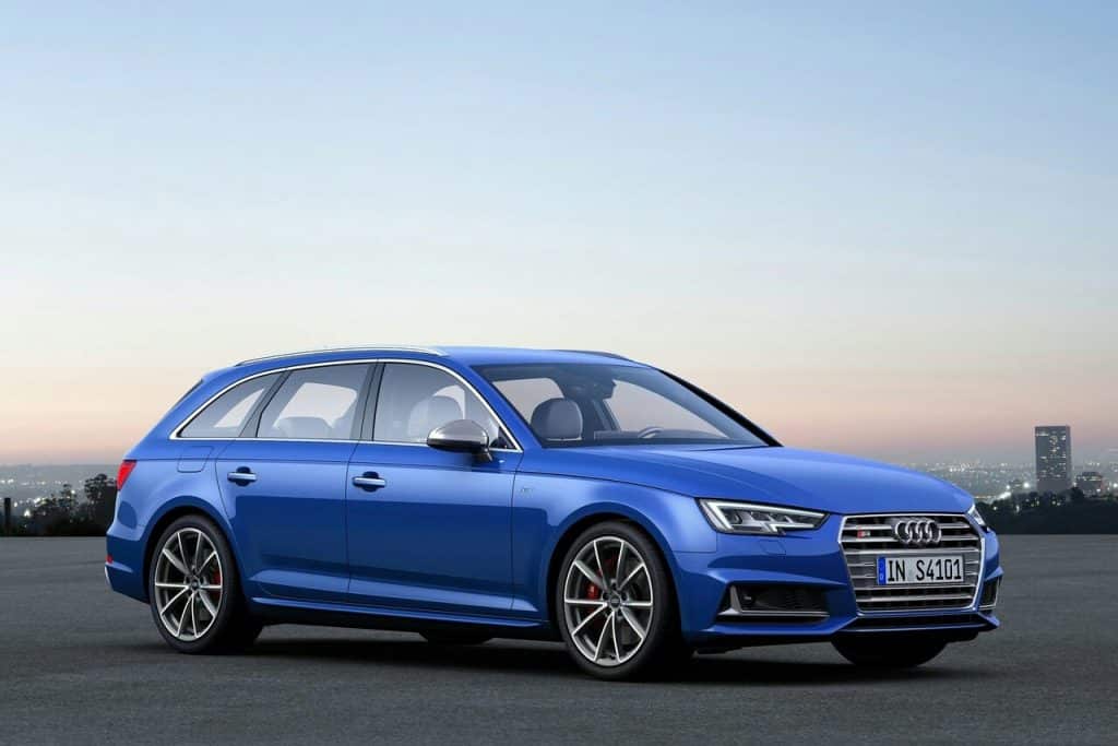 Audi S4 Avant yan profil