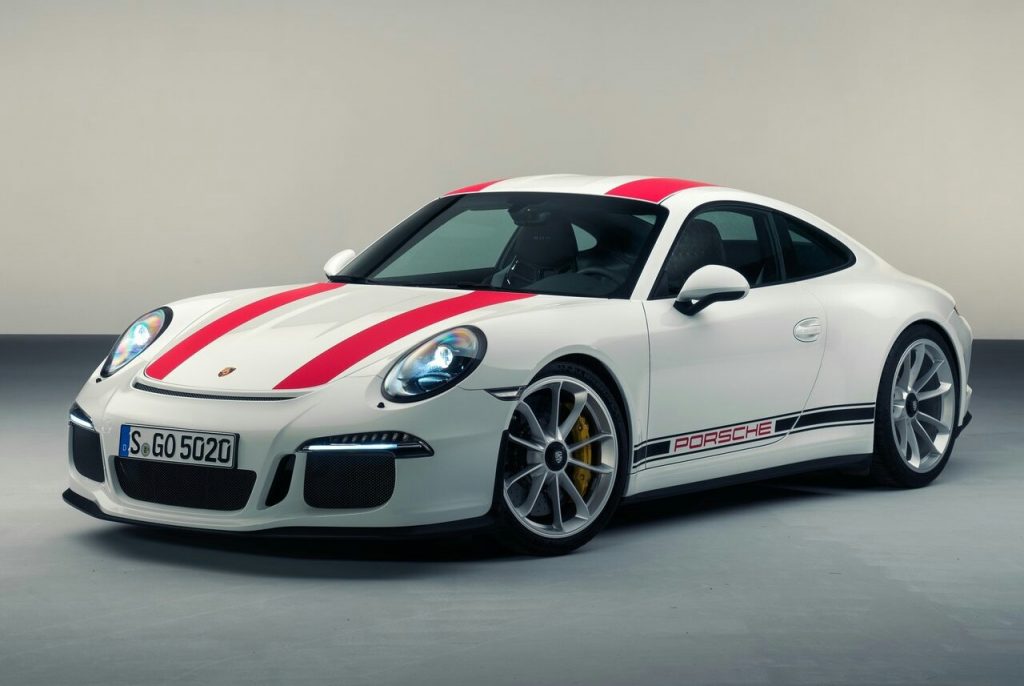 911 R ön üç çeyrek stüdyo görünümü