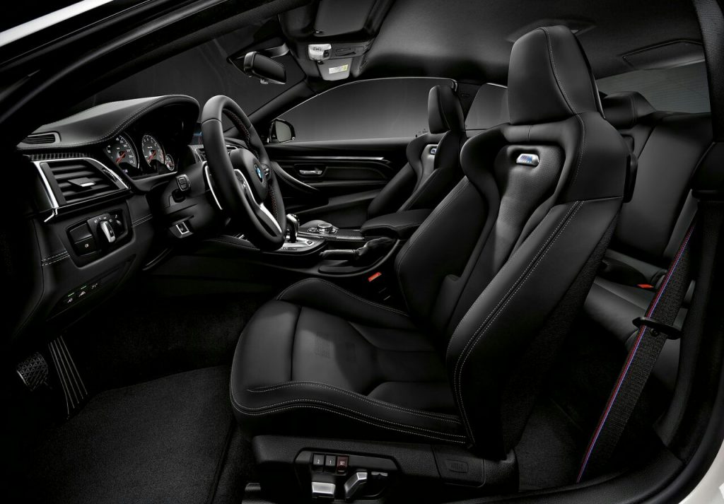 M4 Competition Coupe ön spor koltukları